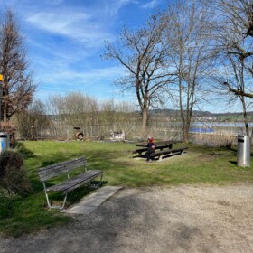 Grillplatz unterhalb der Juckerfarm