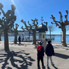 Idyllischer Anglegsteg am Hafen Rapperswil